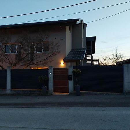 Apartman Masha Karlovac Esterno foto